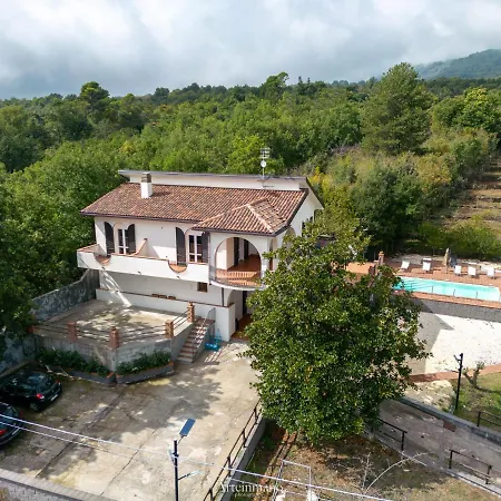 Villa Tenuta Carbone - Con Piscina E Parcheggio Privato